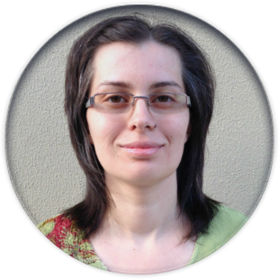 Laura - Profesor Franceză și Engleză